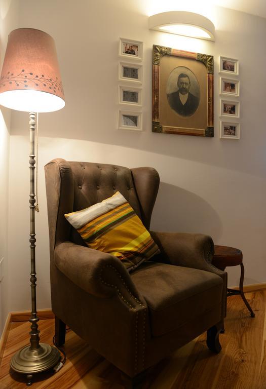 Bed & Breakfast Korta Gira Buici  Extérieur photo