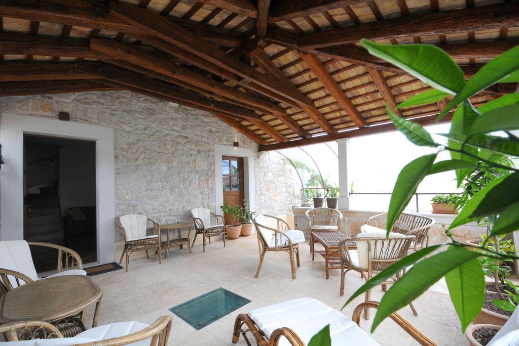 Bed & Breakfast Korta Gira Buici  Extérieur photo